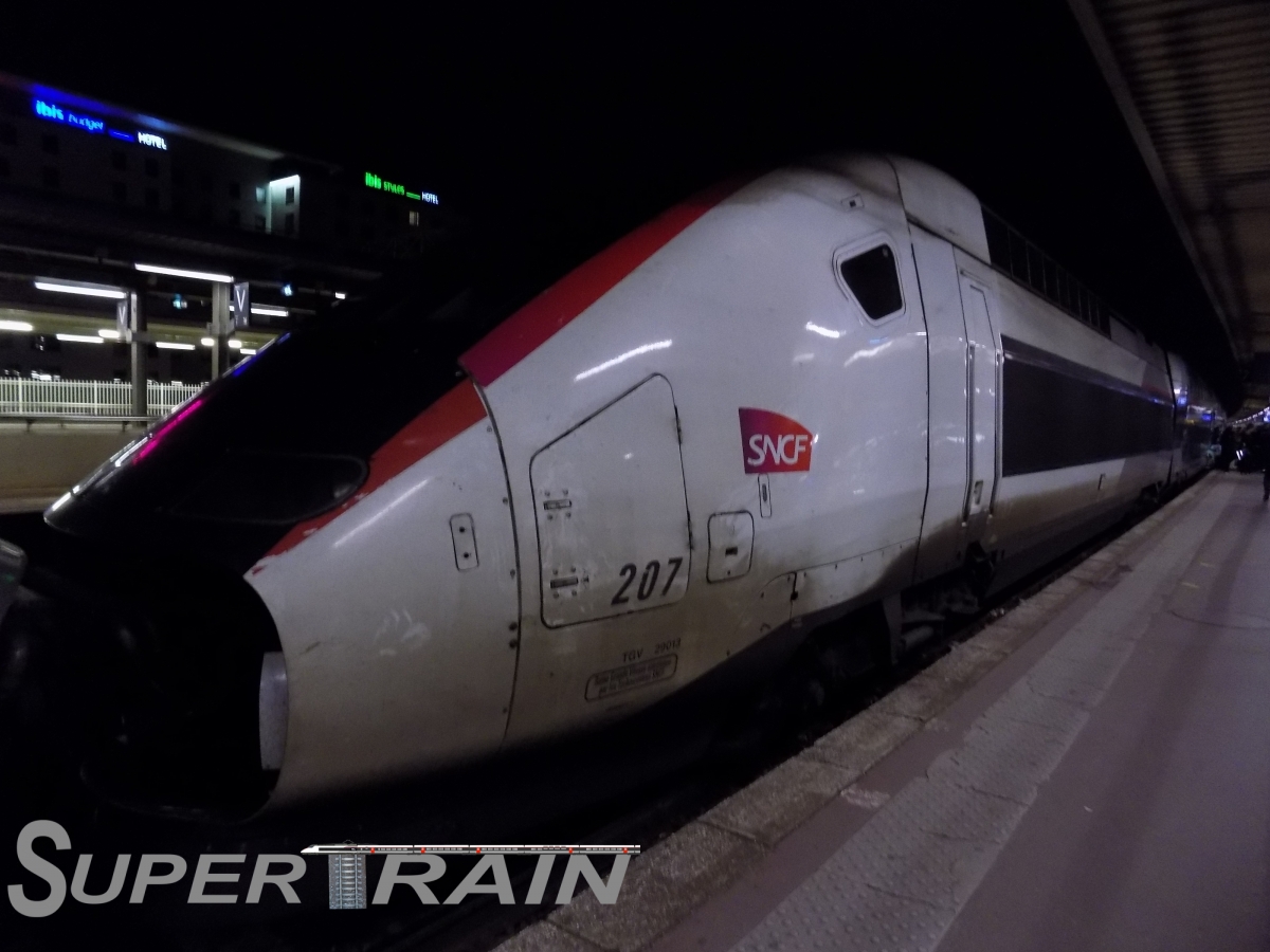 207 (TGV DUPLEX)