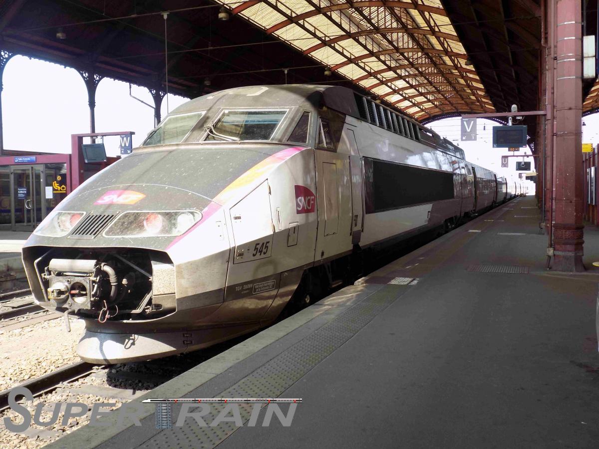 545 (TGV Résau)