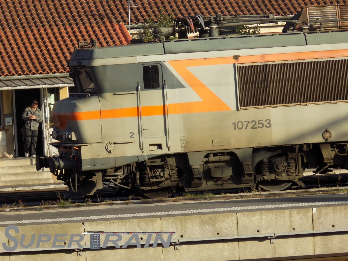 7253 (BB7200)