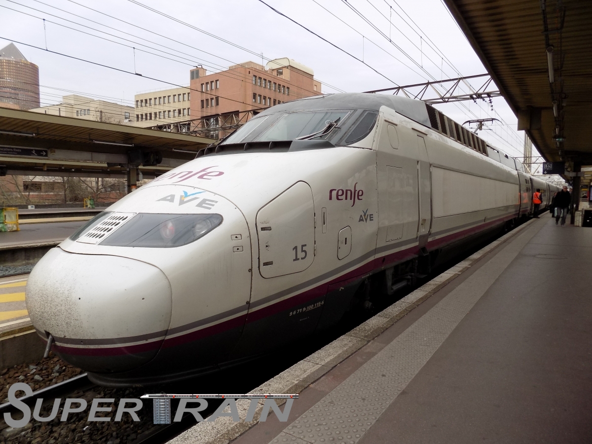 Renfe 15 (AVE S-100)