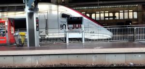825-TGV-2N2