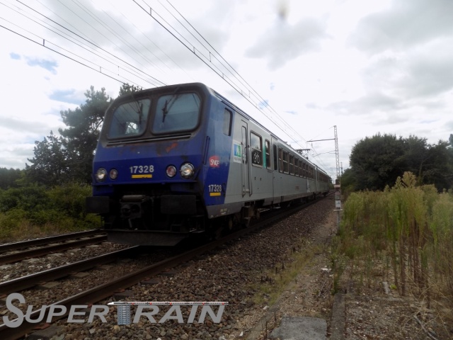 7328_(Z7300).JPG